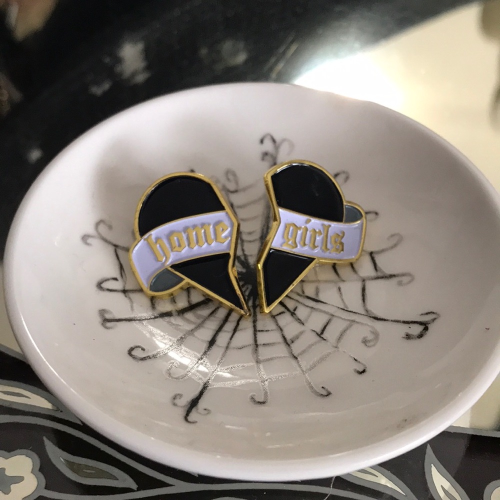 Bella Donna “home girls” enamel pin set